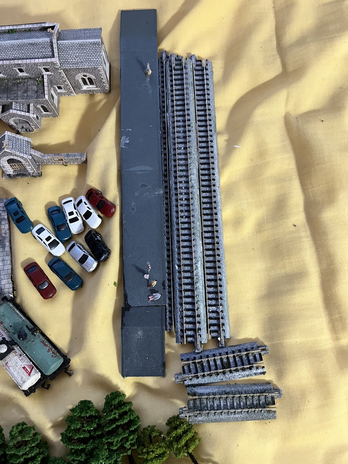 'N' GAUGE MODEL RAILWAY ACCESSORIES JOB LOT eBay