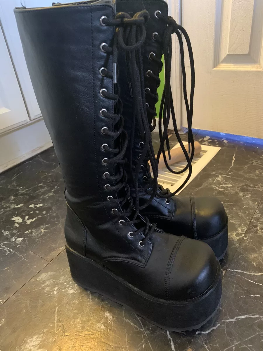 Stomp you top out platform boots