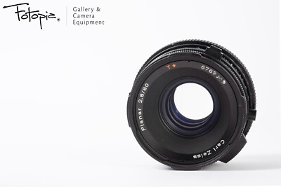 Hasselblad 500C/M - Black with CF 80mm F2.8 T*, KIEV Prism & extra