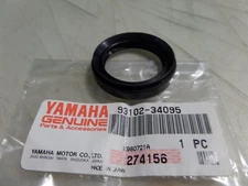 NOS Yamaha Oil Seal 1973-1974 TX650 1972 XS2 1975-1982 XS650 93102-34095