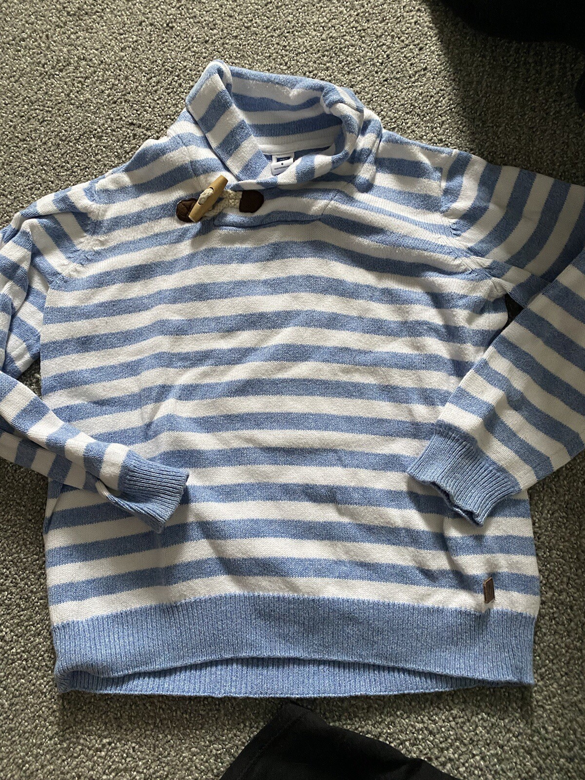 Picture 1 of 1