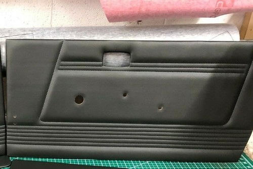 1986-1995 Suzuki Samurai Front(DK Gray Color) - Picture 3 of 3