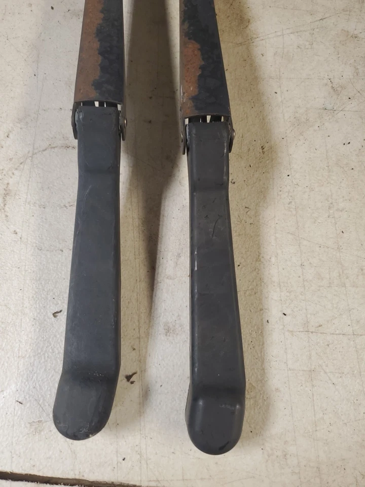 Chevrolet S10 Blazer GMC Jimmy 1995-2004 juego de brazos limpiaparabrisas diestro y derecho OEM Foto 2 de 4