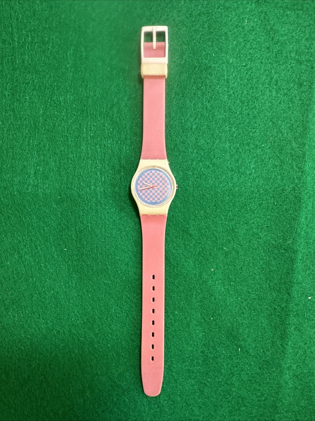 Rare 1986 Swatch Women Swiss Quartz Watch LW113 Raspberry Shortcake New Battery