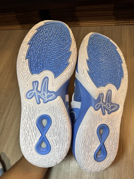 Nike Kyrie Infinity TB University Blue - DO9616-402 talla 13 nuevo 5
