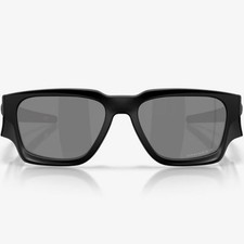Oakley 951402 Instagator Black Polarized Lenses w/ Matte Black Frame Sunglasses