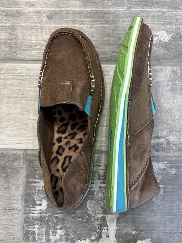 Zapatos sin cordones Ariat Cruiser para mujer talla 9,5B de cuero marrón sin usar, en caja, punta 10017457 - Imagen 2 de 9