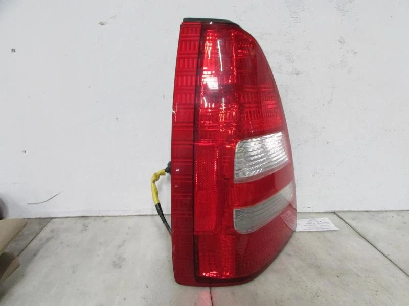 LUZ TRASERA 2003 SUBARU FORESTER LH Foto 2 de 3
