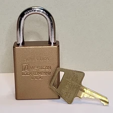 American Lock Company Series 1105 Padlock USA w/ Key –VFK Marked, Works, No Rust