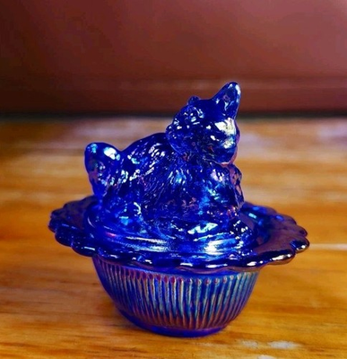 #ad Mini Cat On Basket Cobalt Blue Carnival 2.75quot; x 2.25quot; Mosser Glass $59.45