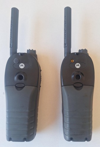 2x Motorola MTH800 UHF 380-430 MHz. TETRA avec câble de programmation CPS - Photo 5/12