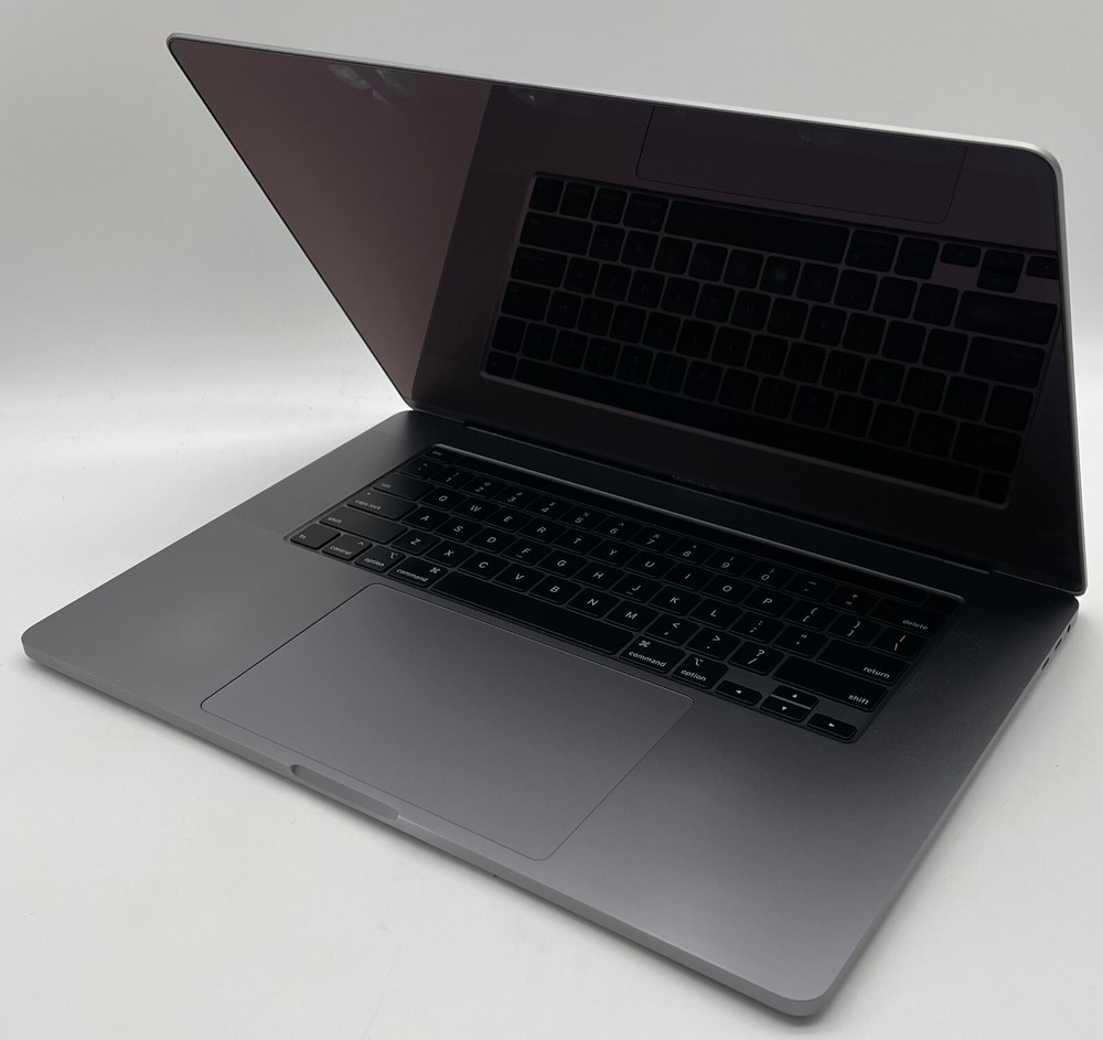 2019 Apple MacBook Pro 16 i9 2.4GHz 32GB RAM 1TB SSD AMD Radeon Pro 5500M