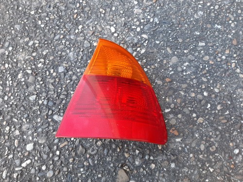BMW E46  3er  TOURING  Bj99  Rücklicht  Rückleuchte  Rechts  VOR FACELIFT