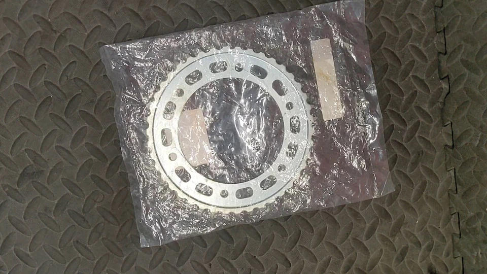 Piñón trasero 42T 41201-MEL-D20 NUEVO 06-16 Honda Cbr1000 rr CBR1000RR OEM Foto 2 de 4