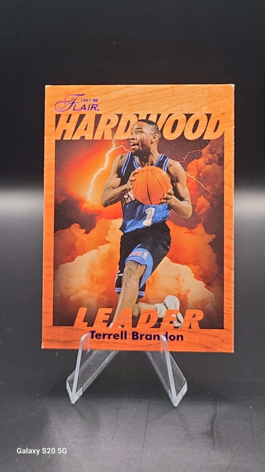1997-98 Fleer - Hardwood Leader Terrell Brandon #5