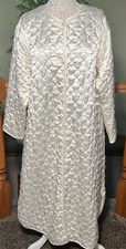 Vintage Barbizon Robe Womens Large Ivory Quilted Satin Nylon Housecoat Pockets