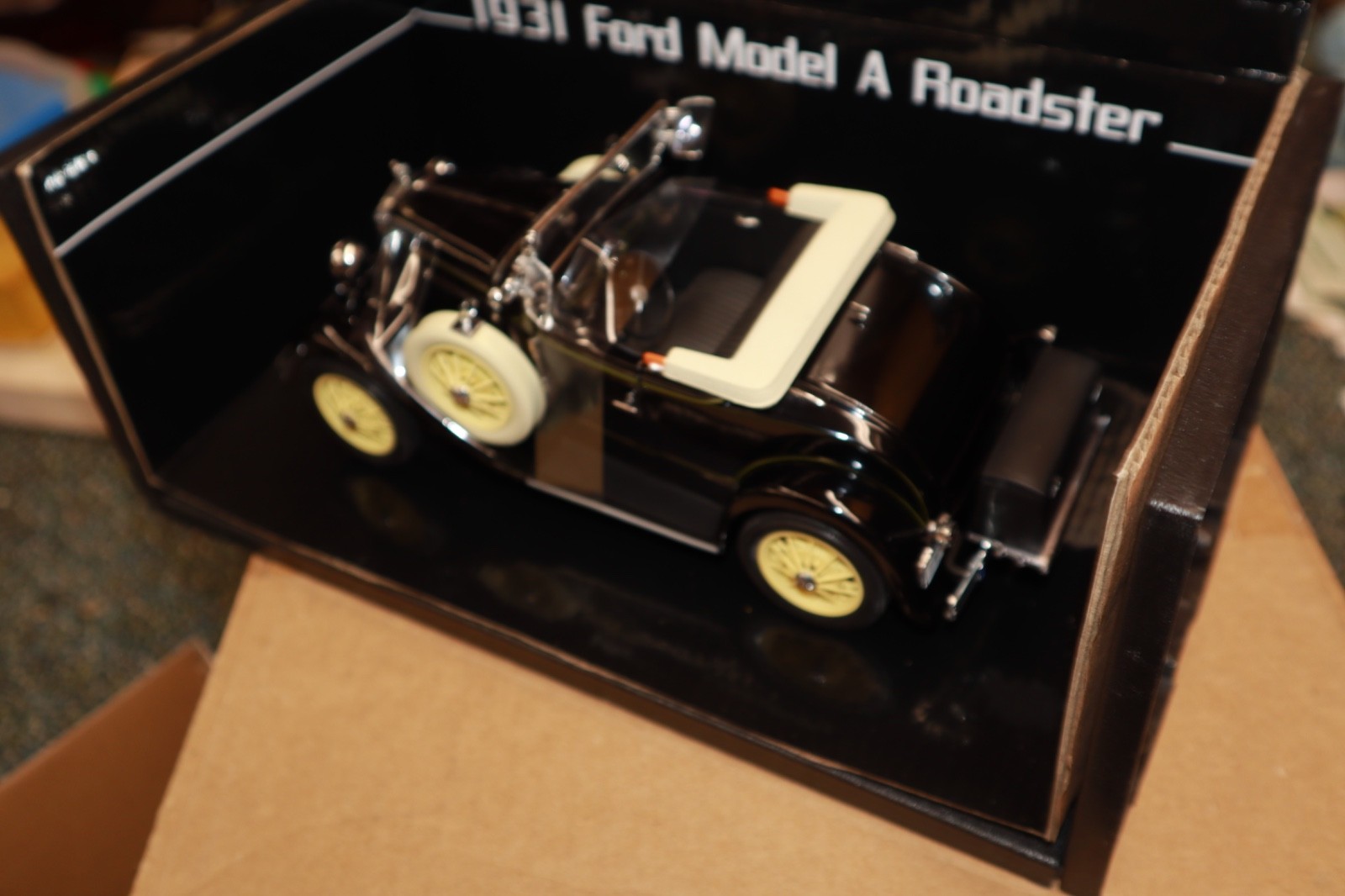 1931 Ford Model A Roadster Car in Black 1/18 by Sun Star # 6183