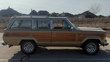 1986 Jeep Grand Wagoneer  on eBay