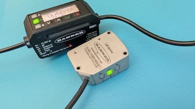 LM80KIQP  Laser Sensor with power source 