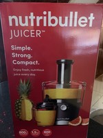 nutribullet Juicer Wide 3 inch feed chute PLUS pitcher 800W Brand New Sealed!