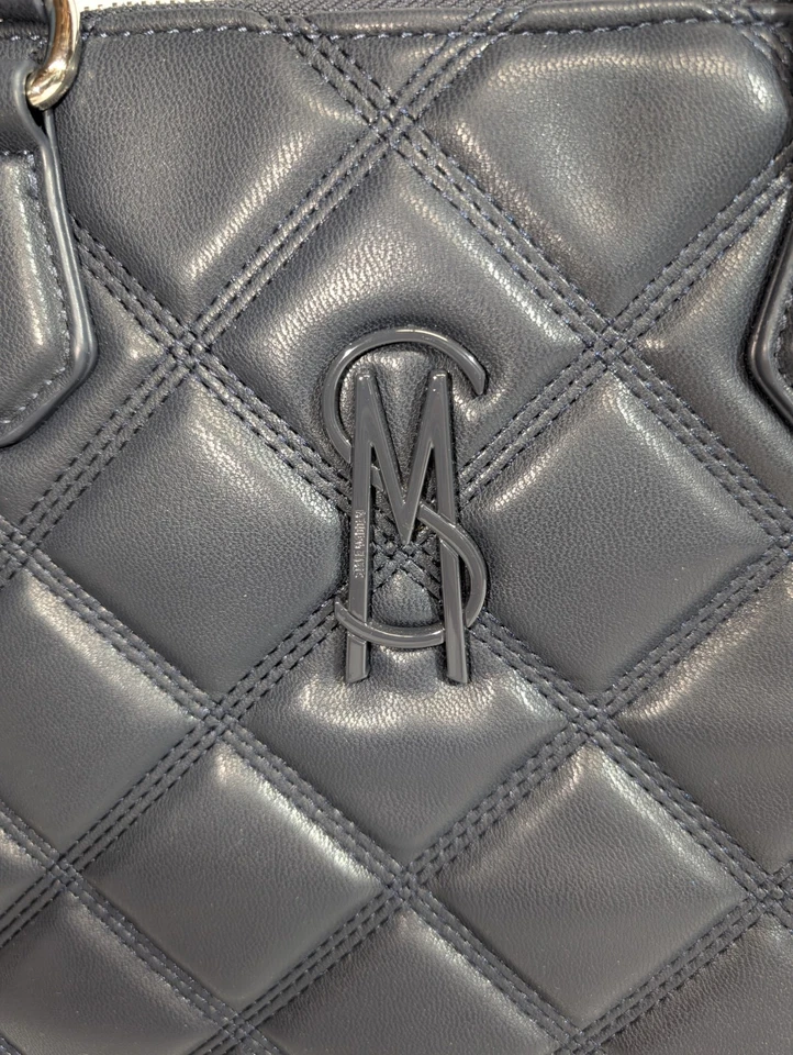 Bolso Cartera Steve Madden Bmickey Logo Placa En Azul Marino NUEVO Nunca Usado  Foto 4 de 4