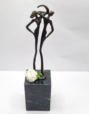 Tolle Menschen Bronze Figur / Skulptur " Liebe Mann & Frau " auf Granitsockel