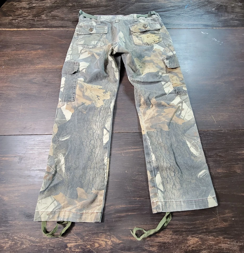 RealTree Youth Camo Pants Size 27x22.5 Husky *Hole - Image 2 of 4