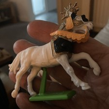 Britains Ltd. Deetail Medieval Knight Horse Figurine Manufactured 1971 Vintage