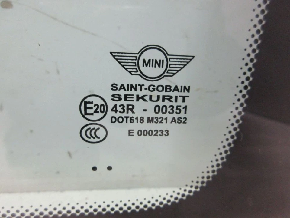 Ventana lateral derecha trasera cristal verde se adapta a MINI MINI CLUBMAN - Imagen 4 de 4