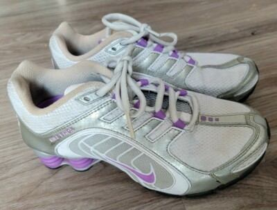 Nike Womens Shox Navina Size 6 Gray Silver  Purple