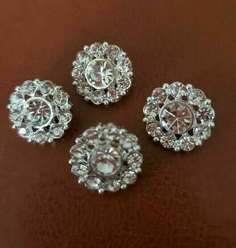 CraftbuddyUS DB5 10 Stück 14 mm Runde Silber Blume Knöpfe Facettiert Kristall Diamanten  - Bild 2 von 4