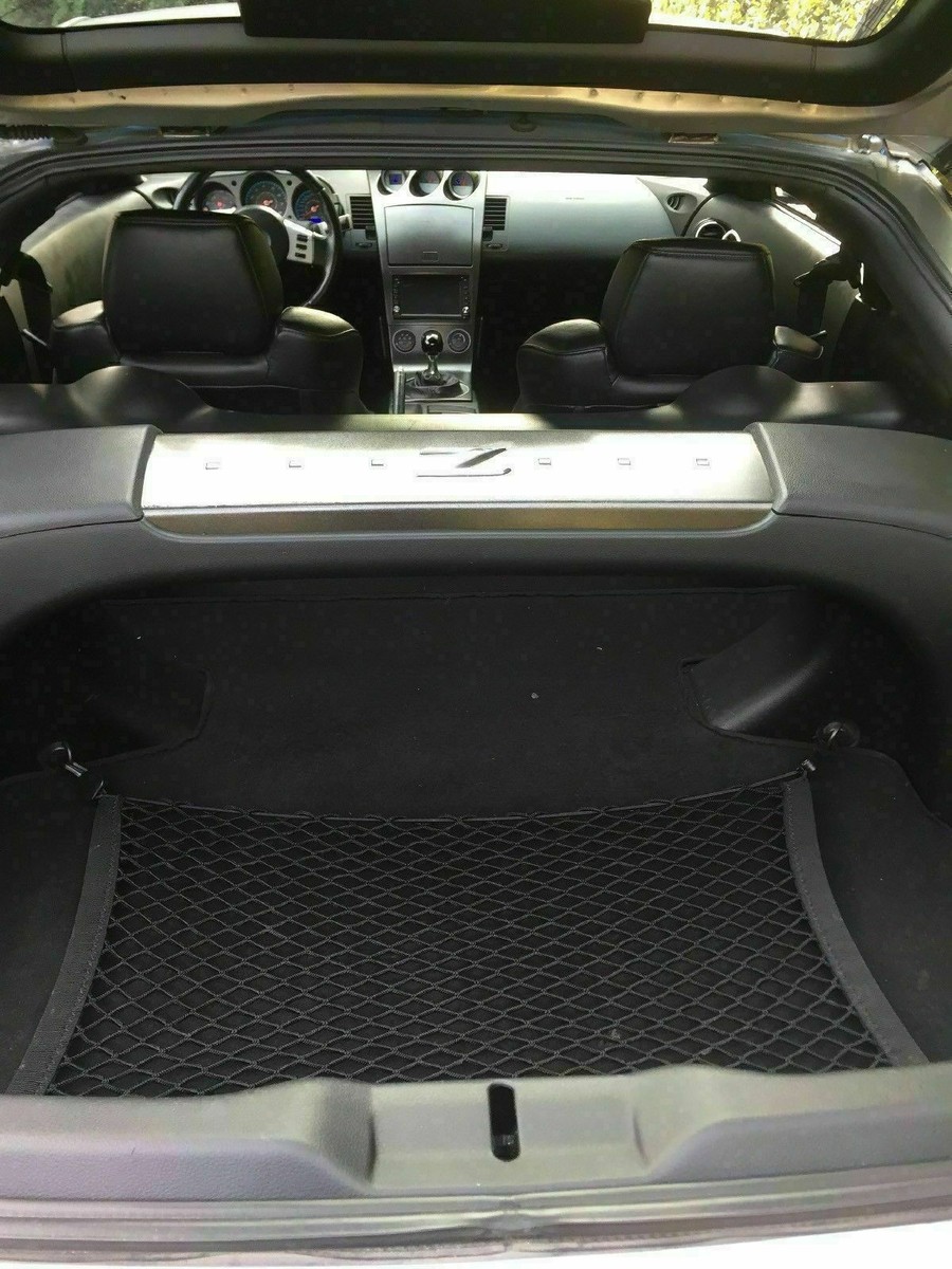 Interior Trasero Del Nissan 350z