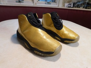 gold future shoes