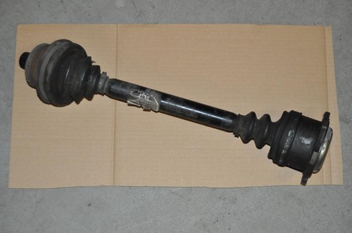 Original VW Passat 3BG Antriebswelle links 8D0407271EE 2,5l TDI BDG