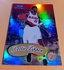 1999-00 Fleer Mystique Gold Basketball Card #23 Scottie Pippen - HOF