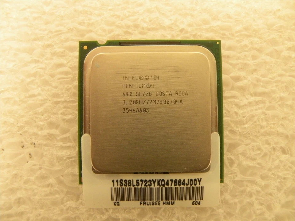 IBM 38L5723 PENTIUM 4  3.2GHZ 2M CACHE 800MHZ FSB CPU SL7Z8 IBM BRANDED - Image 2 of 3