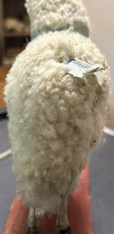 Очень примитивная игрушка-овца 6,5 дюйма L X ~ 8,5 H старше 100 лет - Изображение 2 из 4