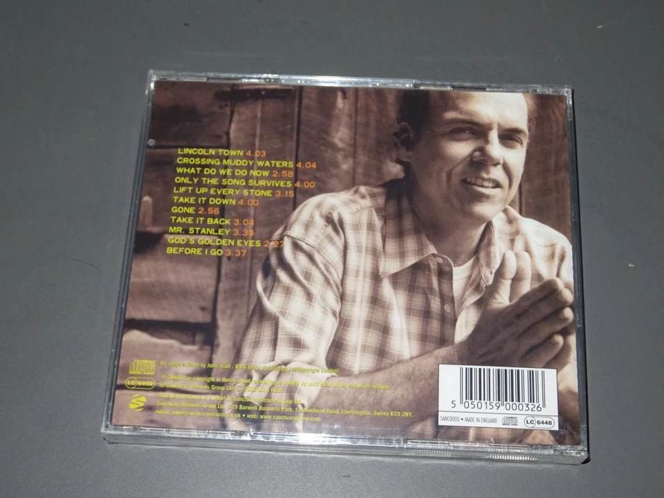 JOHN HIATT - CROSSING MUDDY WATERS / ALBUM-CD 2000 OVP! SEALED! - Bild 2 von 2