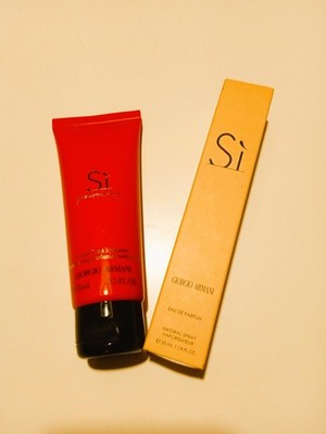 GIORGIO ARMANI SI 75 ml Body Lotion Si Passione Lait Parfume  + Eau de Parfum
