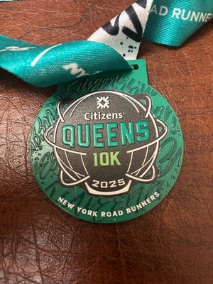 NYRR 2025 Queens 10k Finisher Medal-New/Mint Running Jogging NY Road Runners