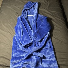 Kids Medium Hooded Bath Robe Attached Tie Two Pockets Fuzzy Soft Blue