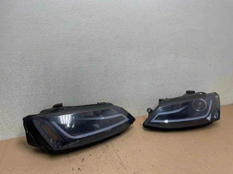 Faros LED negros izquierda+derecha Volkswagen Jetta 2011 a 2014 Q4981 DG Foto 3 de 4