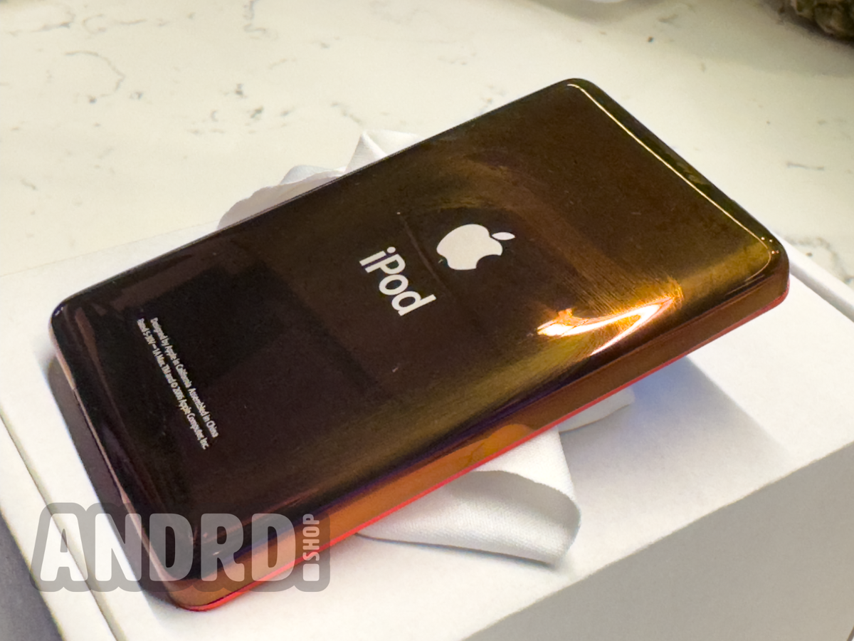 Red / Magenta 1TB iPod Classic 7th Gen - 3000mah - iFlash - New