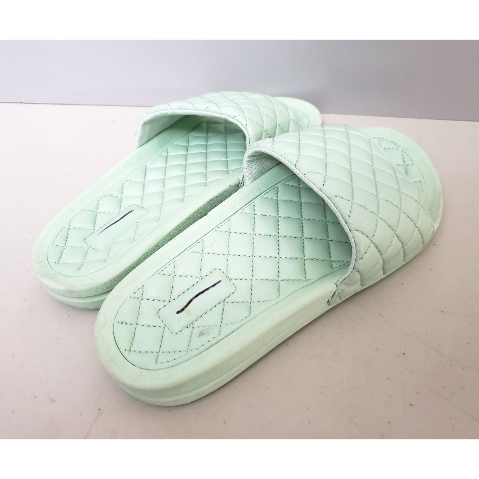 Sandali APL Lusso slide da donna trapuntati in pelle taglia 6 36