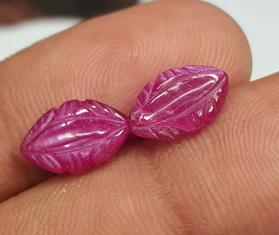 3.78 Ct Natural Mozambique Ruby Marquise Shape Carving Pair Gemstone For Earring - Image 3 of 4