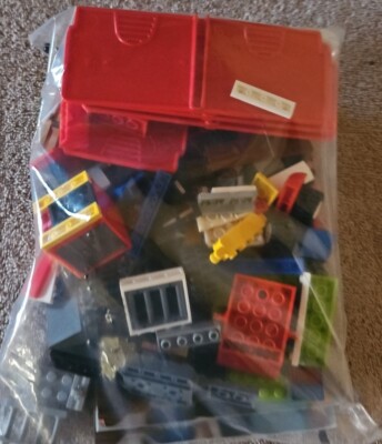 Lego Juniors Create And Cruise Play Set Miscellaneous Pieces 2012 W Booklets