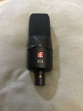 studio condenser microphone used