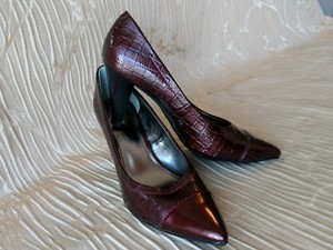 anne klein burgundy shoes