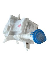 Volvo V40 2014 Wischwasserbehälter 31391615 OZC33927