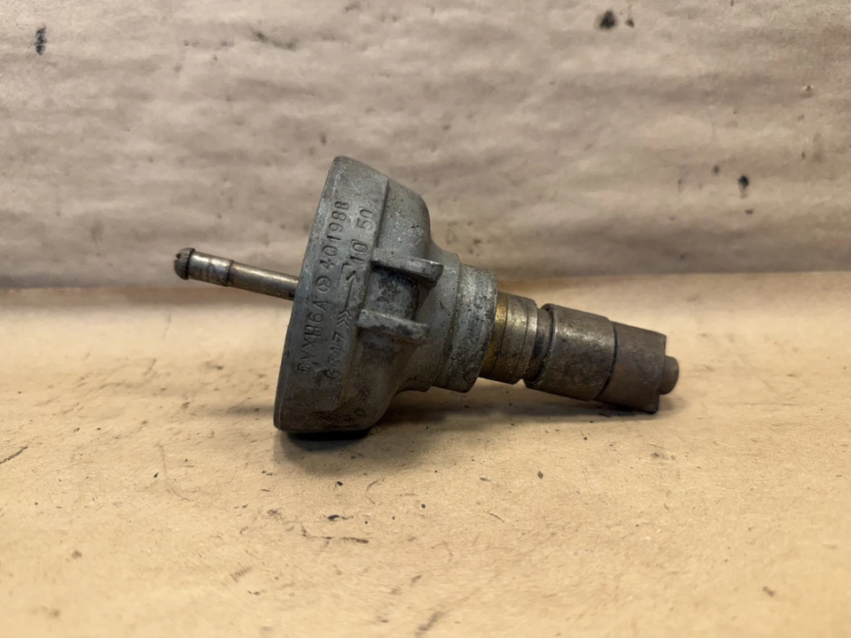 Distribuidor original Jaguar XK120 Lucas 40198 B Foto 3 de 4